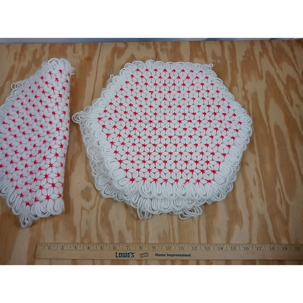 Lot Of 4 VTG Handmade Star Placemats Crochet Yarn White With Red Stars Table Mat